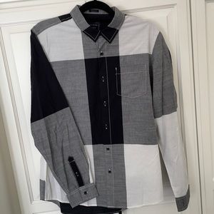 Guess men’s long sleeve shirt